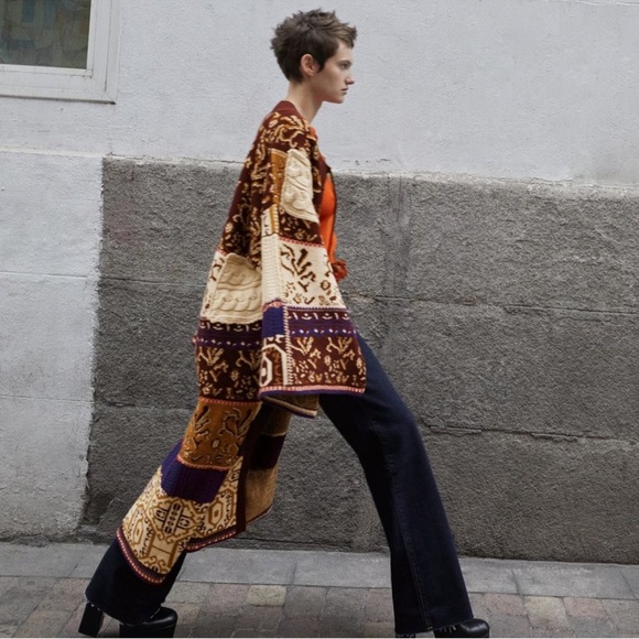 ZARA JACQUARD CAPE COAT SPECIAL EDITION - Picture 4 of 13